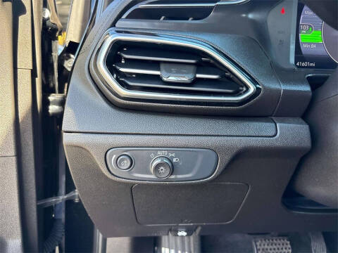 2022 Chevrolet Bolt EUV LT