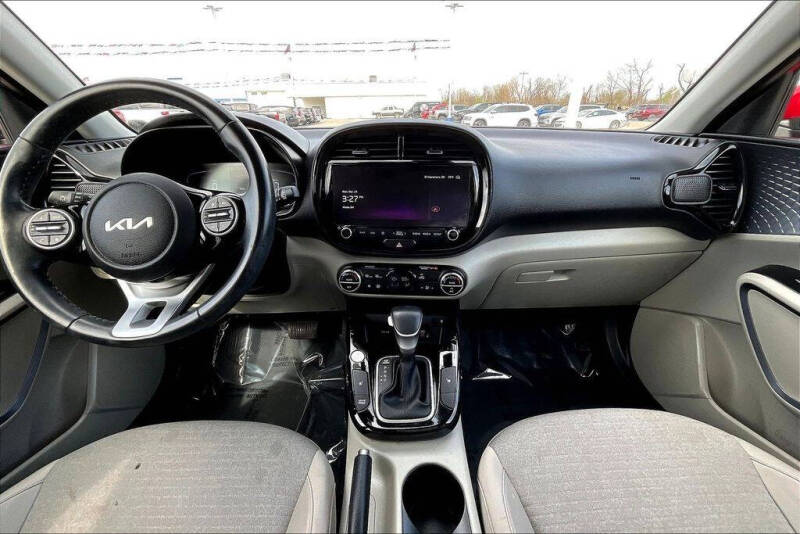 2023 Kia Soul EX