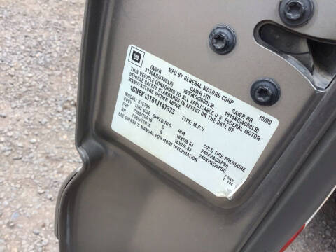 2001 Chevrolet Tahoe LS