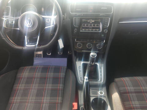 2015 Volkswagen Golf GTI