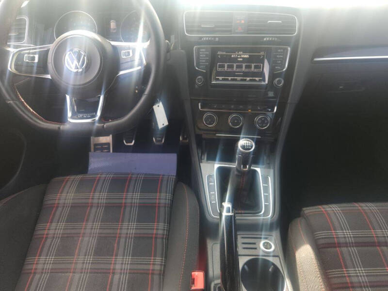 2015 Volkswagen Golf GTI