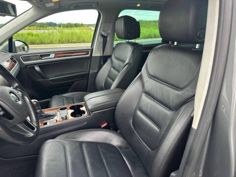 2014 Volkswagen Touareg TDI Sport