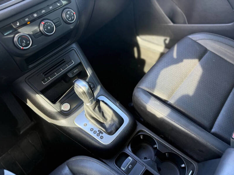 2017 Volkswagen Tiguan 2.0T Wolfsburg Edition