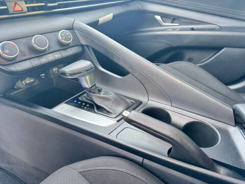 2021 Hyundai Elantra