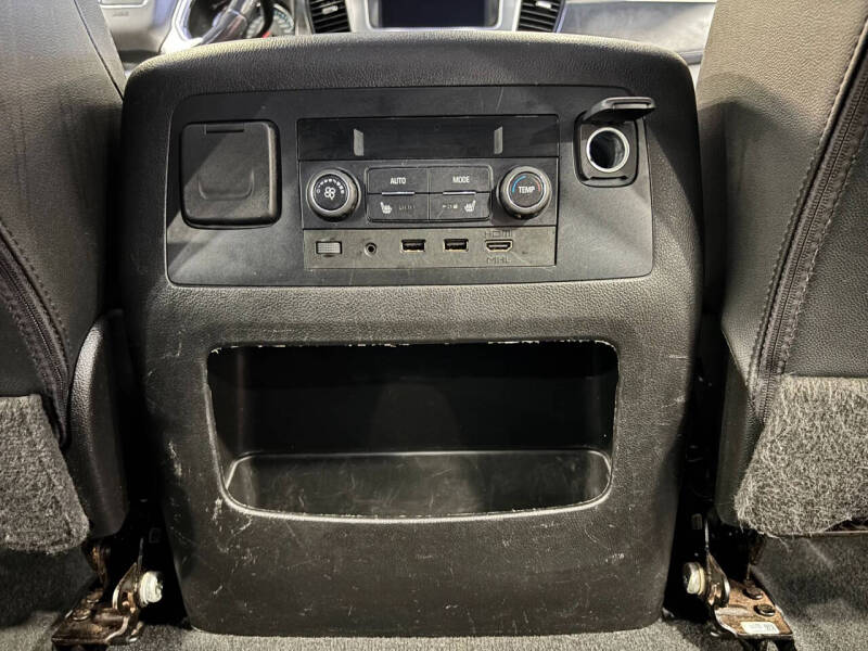 2020 GMC Yukon XL SLT