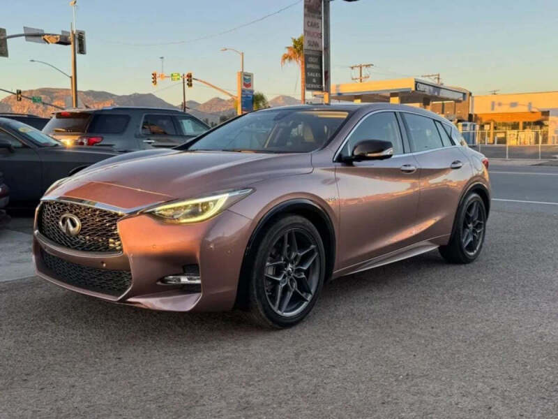 2018 Infiniti QX30