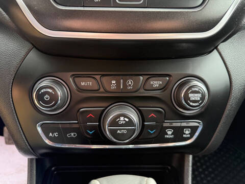 2019 Jeep Cherokee Trailhawk