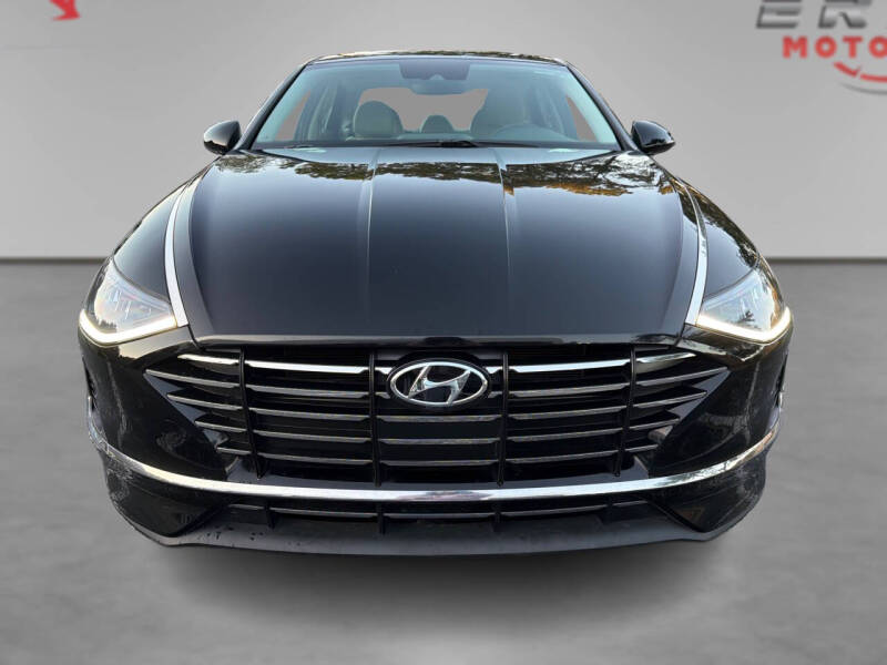 2023 Hyundai Sonata SE