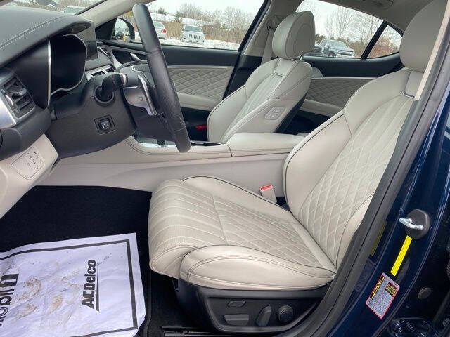 2020 Genesis G70