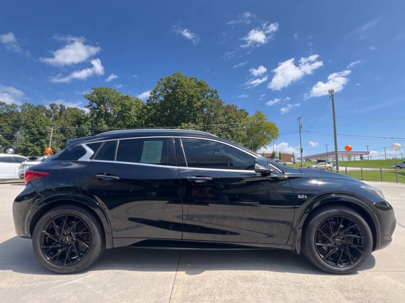 2019 Infiniti QX30 Pure