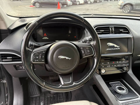 2017 Jaguar F-PACE 20d Prestige