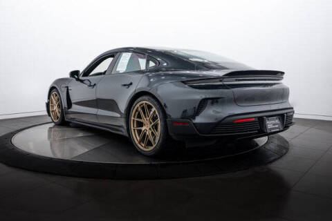2025 Porsche Taycan Turbo GT