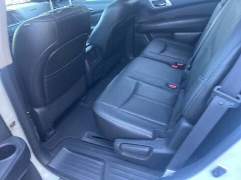 2014 Nissan Pathfinder Platinum