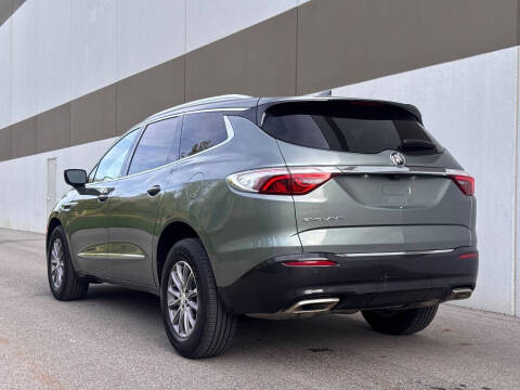 2022 Buick Enclave Essence