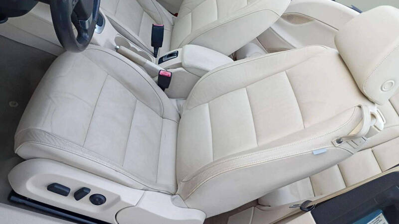 2009 Volkswagen Eos Lux