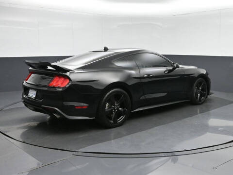 2021 Ford Mustang EcoBoost