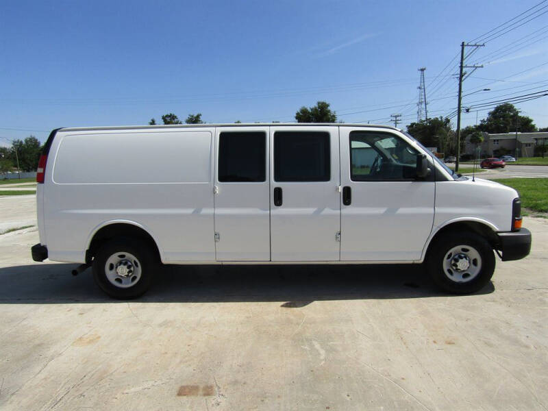 2015 Chevrolet Express 2500