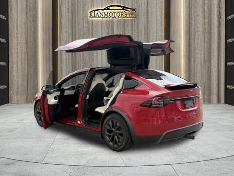 2022 Tesla Model X Plaid