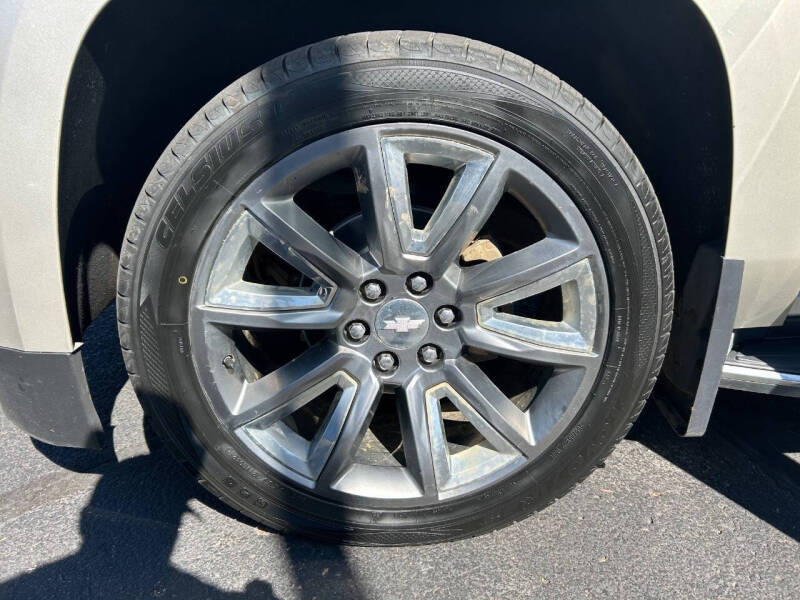 2016 Chevrolet Suburban LTZ
