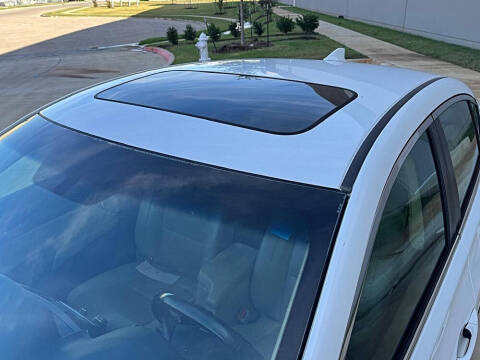 2014 Acura ILX 2.0L w/Tech