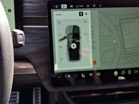 2023 Rivian R1S Adventure