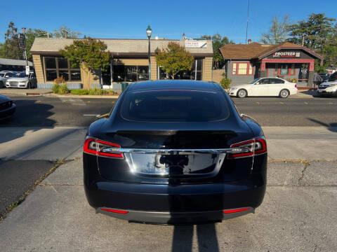 2013 Tesla Model S