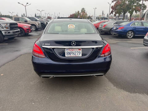2019 Mercedes-Benz C-Class C 300