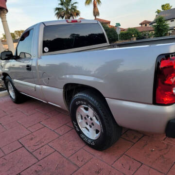 2005 Chevrolet Silverado 1500 LS