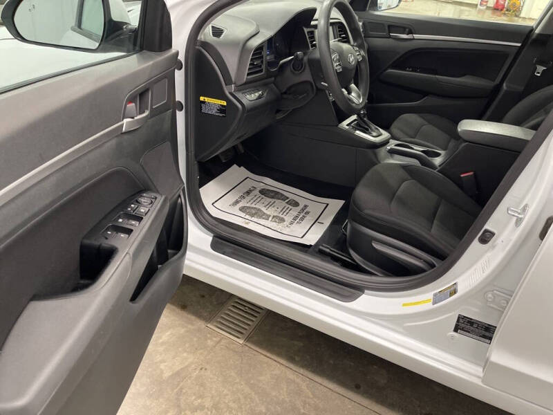 2019 Hyundai Elantra