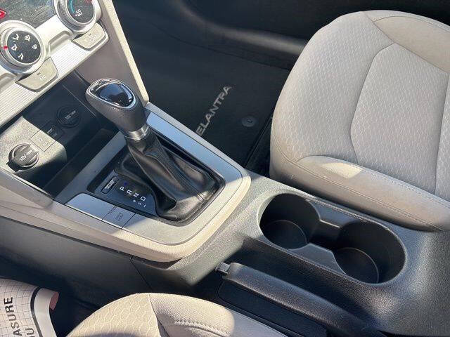 2019 Hyundai Elantra