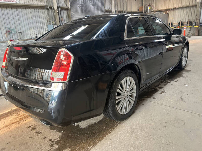 2014 Chrysler 300