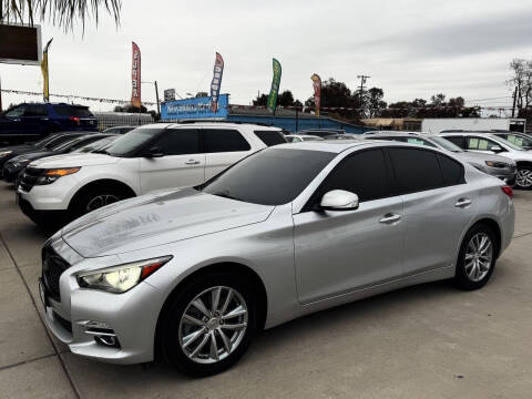 2016 Infiniti Q50 2.0T