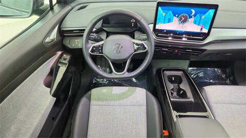 2025 Volkswagen ID.4 Pro