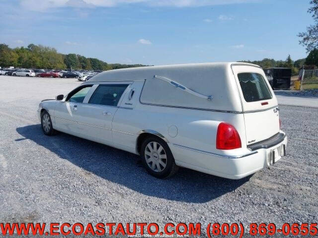 2006 Lincoln Town Car Executive