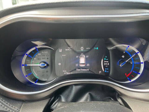 2018 Chrysler Pacifica Hybrid Limited