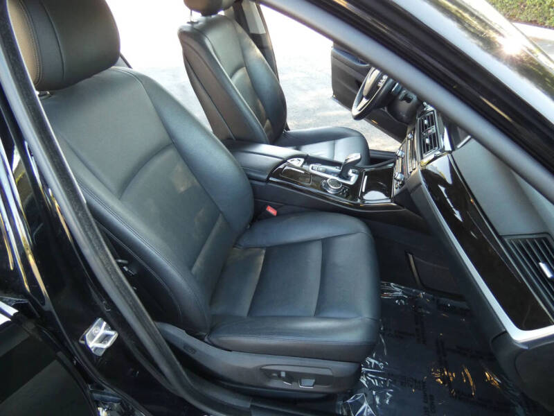 2016 BMW 5 Series 535i