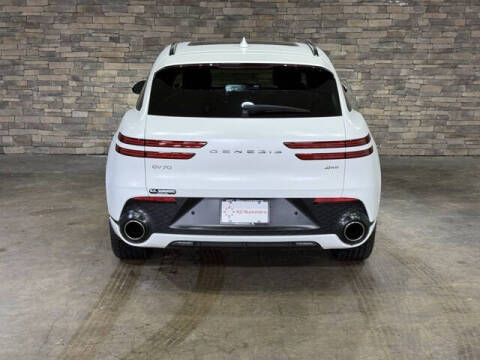 2023 Genesis GV70 2.5T Standard