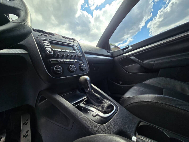 2008 Volkswagen R32