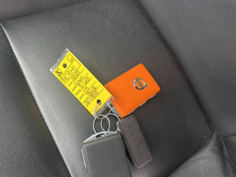 2021 Volvo S60 T5 Momentum