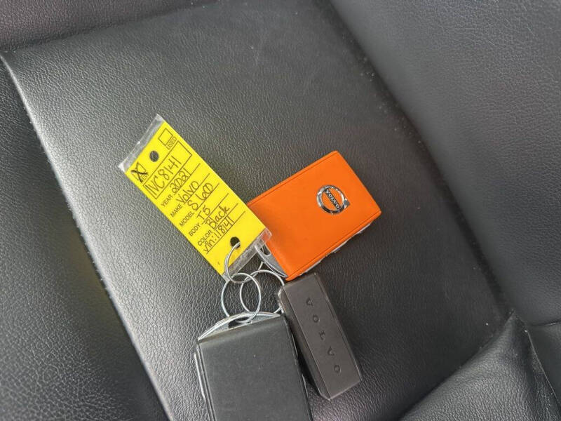 2021 Volvo S60 T5 Momentum