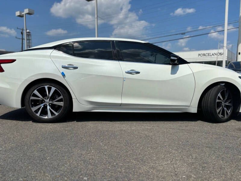 2017 Nissan Maxima Platinum