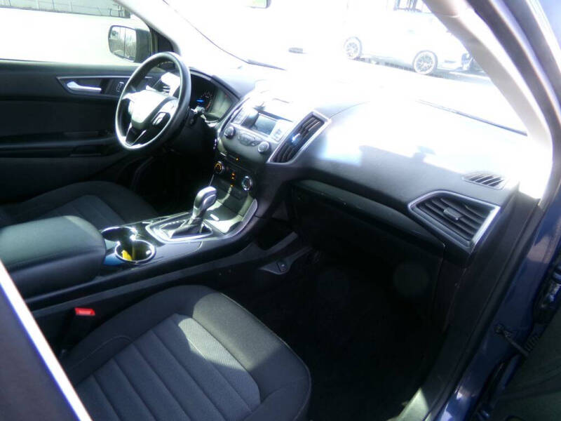 2018 Ford Edge SE