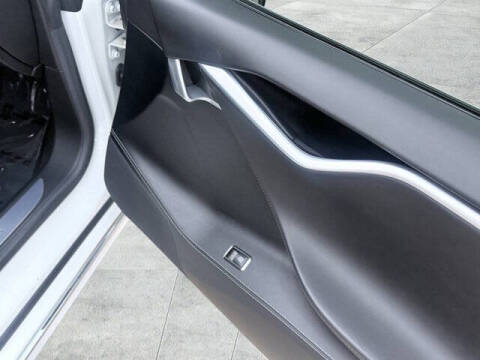 2016 Tesla Model S 75D