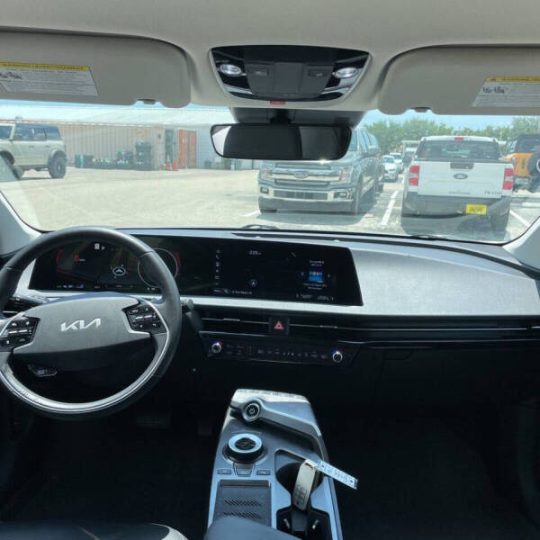 2022 Kia EV6 Wind