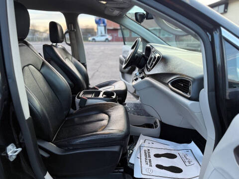 2018 Chrysler Pacifica Touring L