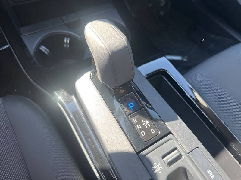 2024 Toyota Prius LE