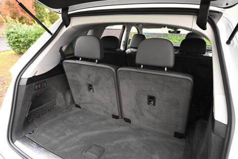 2020 Audi Q7 quattro Premium Plus 55 TFSI