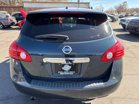 2012 Nissan Rogue S