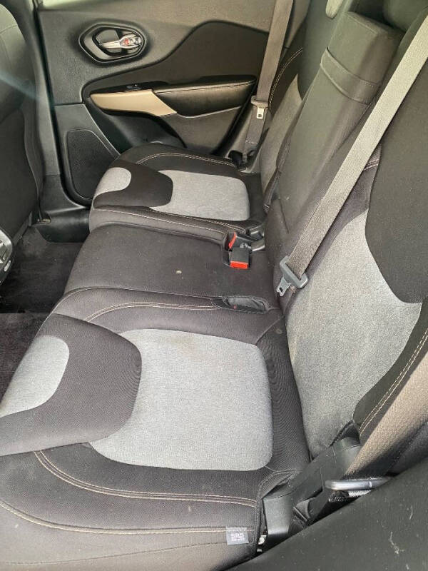 2018 Jeep Cherokee Latitude