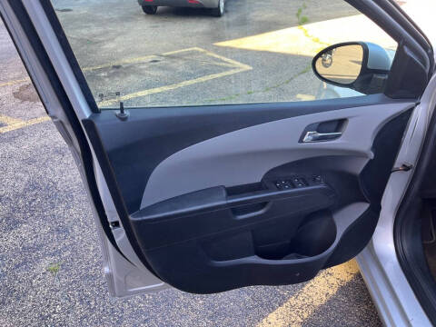 2013 Chevrolet Sonic LT Auto